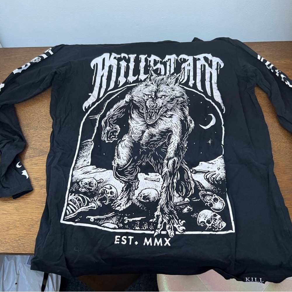 Long sleeve graphic killstar shirt